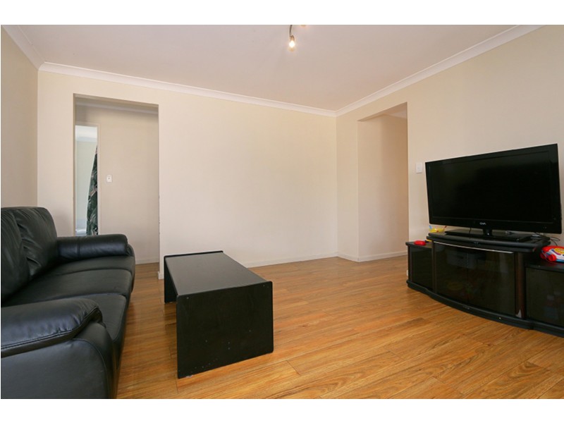 37B Prince Street, Queens Park WA 6107