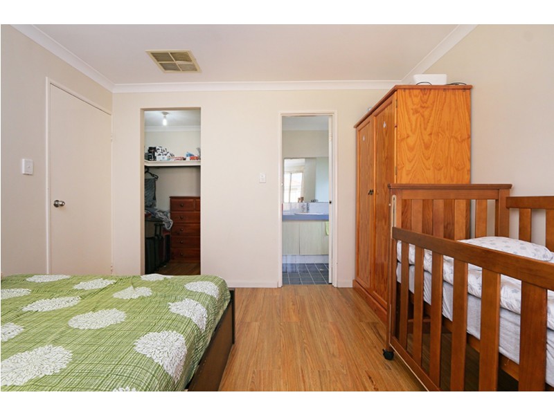 37B Prince Street, Queens Park WA 6107