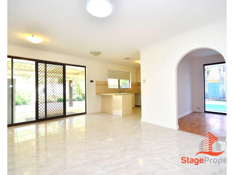 16 Cotton Crescent, Bull Creek WA 6149