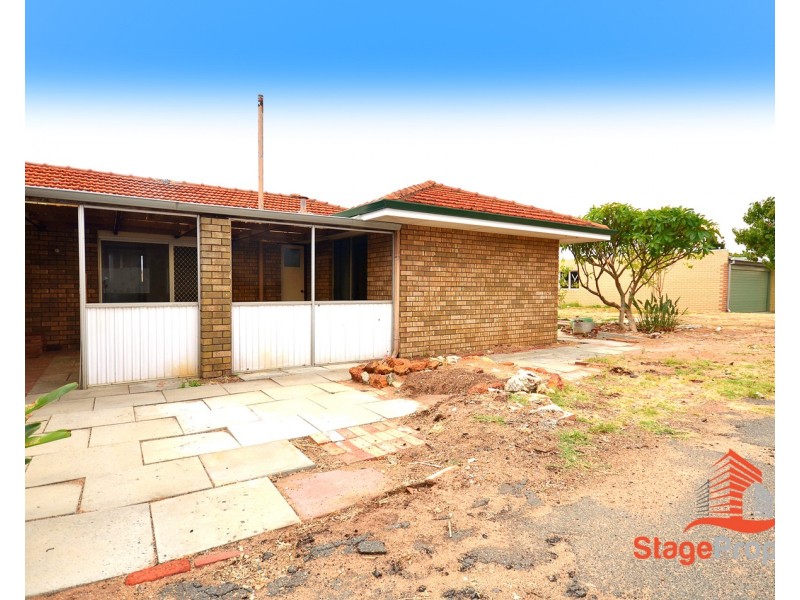 102 Hamilton Road, Spearwood WA 6163
