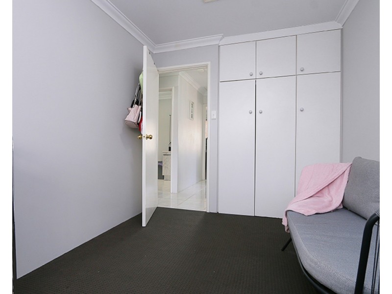 16/208 Burslem Drive, Maddington WA 6109