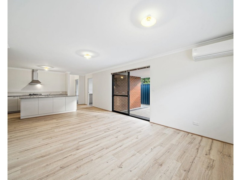 1/168 William Street, Beckenham WA 6107