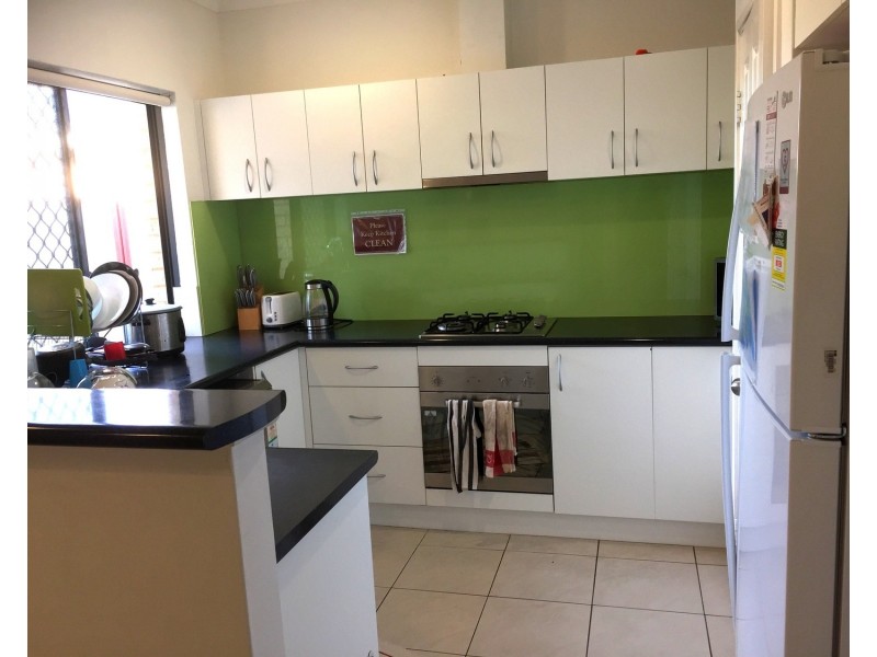 2/12 Dotterel Way, East Cannington WA 6107