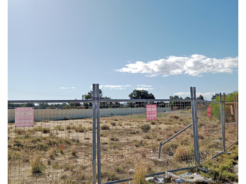 13 Mavro Street, Caversham WA 6055