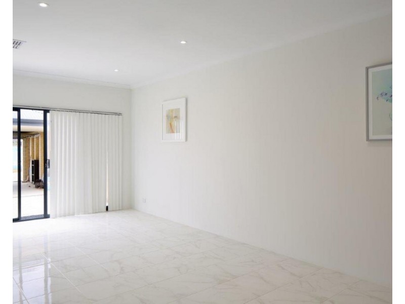 29 Hollyford Parade, Butler WA 6036