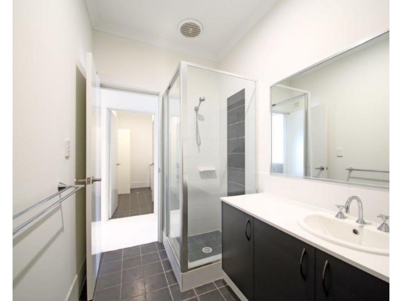 29 Hollyford Parade, Butler WA 6036