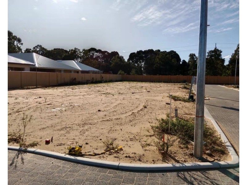 37 Pingaring Court, Byford WA 6122