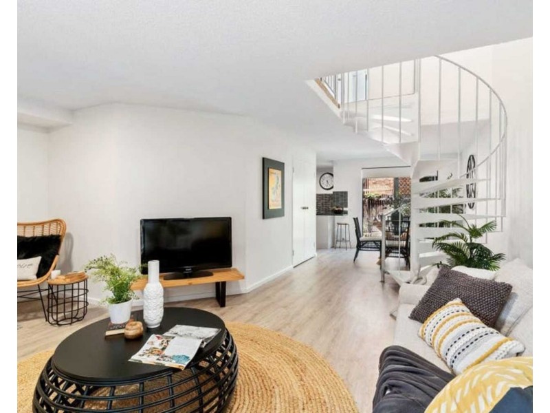 2/16 Monash Avenue, Nedlands WA 6009