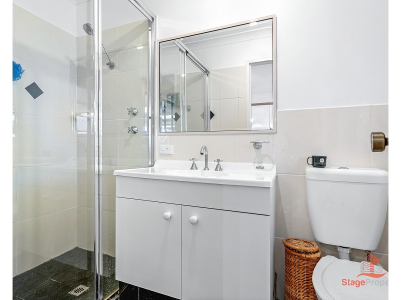 1/2 Colkirk Way, Willetton WA 6155
