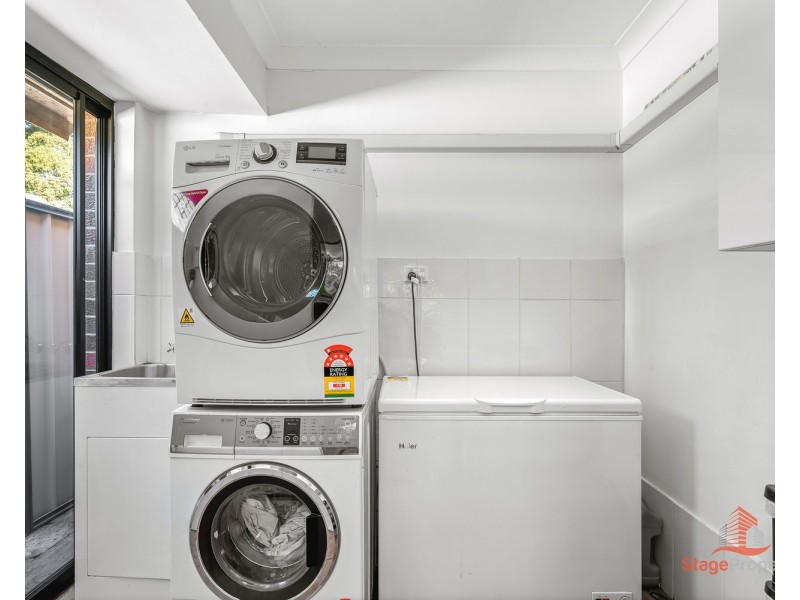 1/2 Colkirk Way, Willetton WA 6155