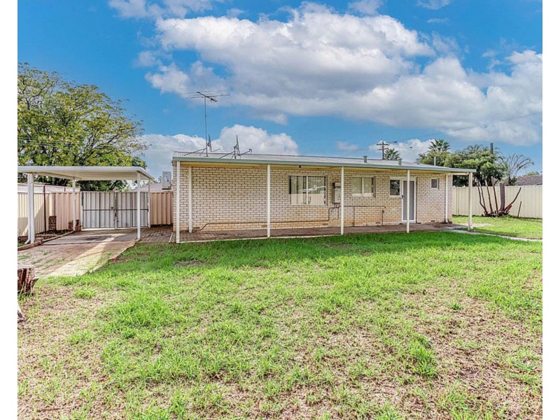 39 Cohuna Drive, Armadale WA 6112