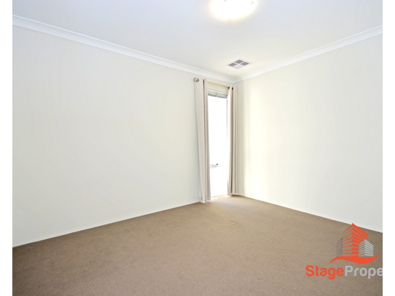 9A McGlinn Way, Cloverdale WA 6105