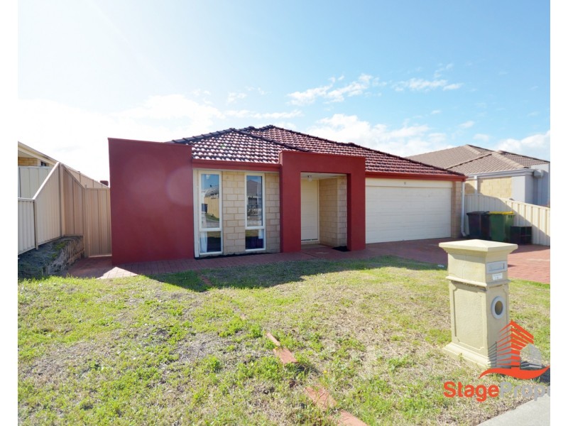 16 Hoop Place, Canning Vale WA 6155