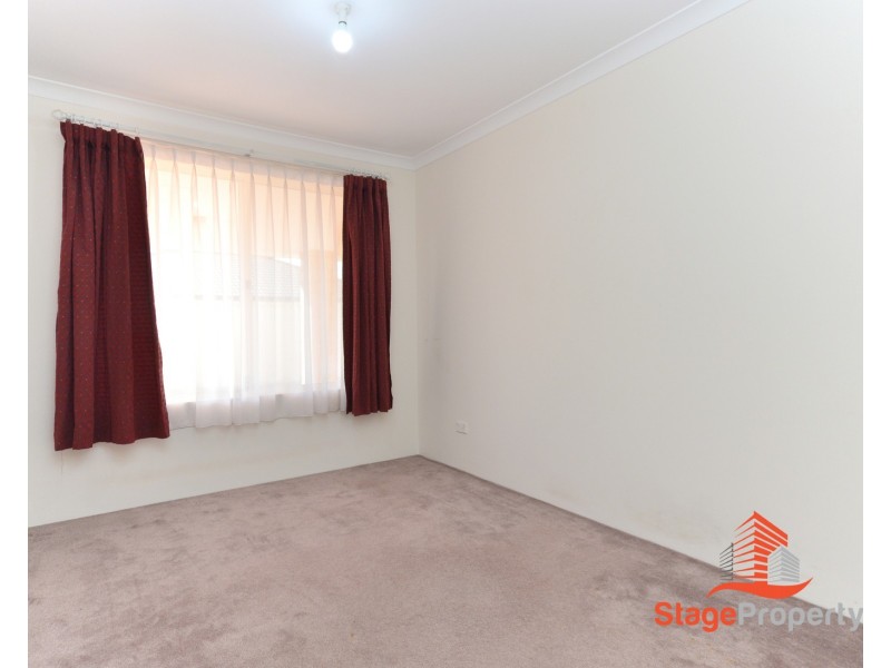 16 Hoop Place, Canning Vale WA 6155