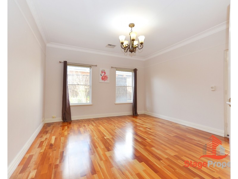 15 Inveraray Close, Canning Vale WA 6155