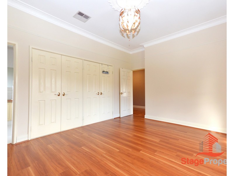 15 Inveraray Close, Canning Vale WA 6155