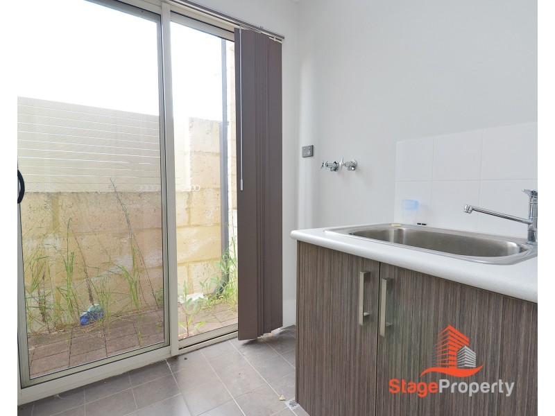 29 Cedar Way, Maddington WA 6109