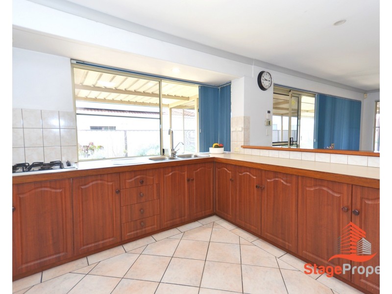 34 Fern Leaf Court, Leeming WA 6149