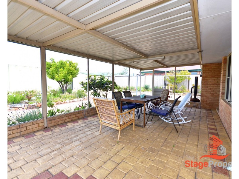 34 Fern Leaf Court, Leeming WA 6149