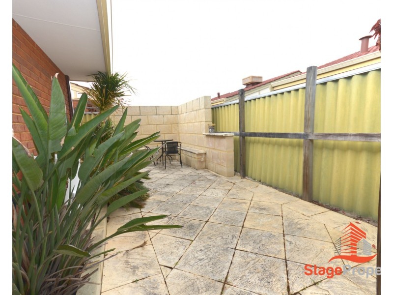 9/9 Dewey Street, Shelley WA 6148