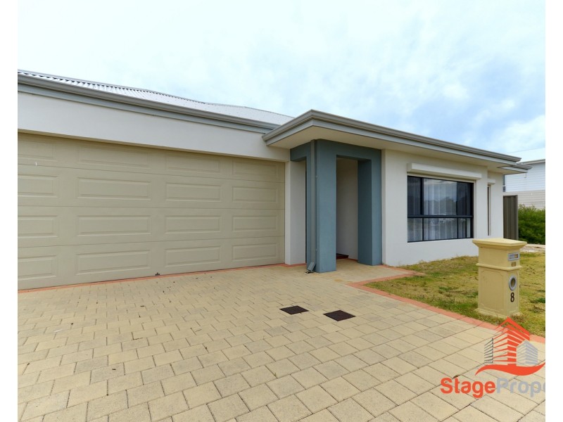 8 Astartea Parkway, Piara Waters WA 6112