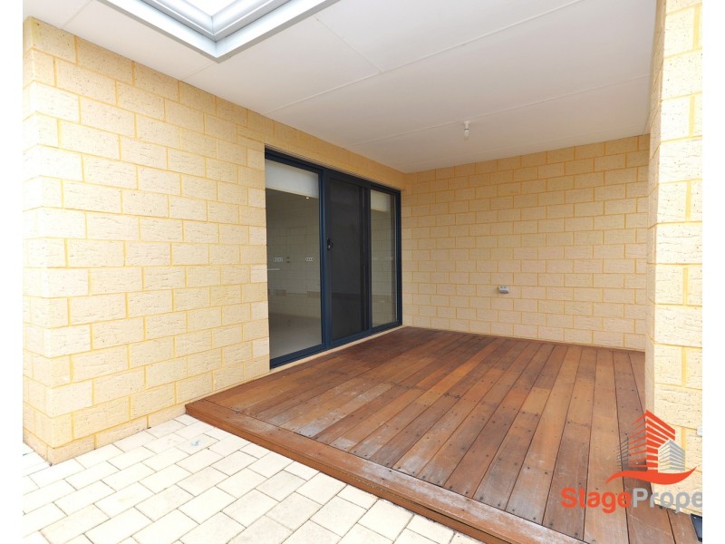 8 Astartea Parkway, Piara Waters WA 6112