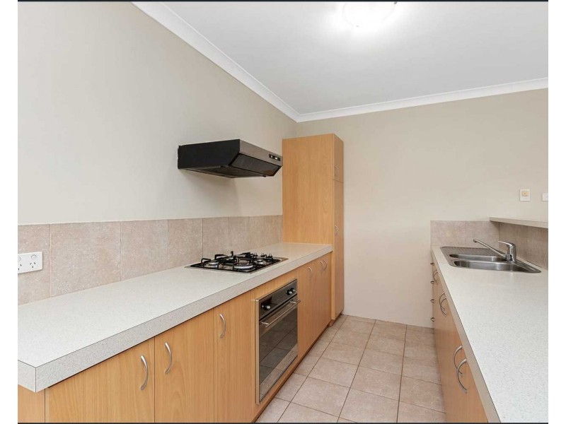 11C Harriet Place, Cloverdale WA 6105