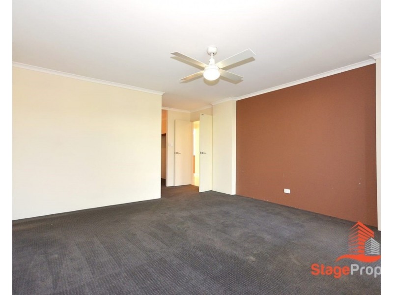 8 Gleeson Entrance, Aveley WA 6069