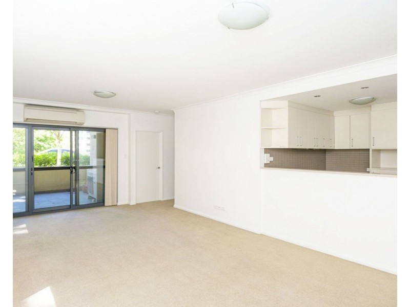 4/18 Wellington Street, East Perth WA 6004