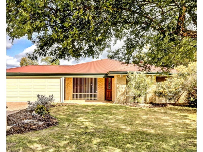 19 Millstream Grove, Ellenbrook WA 6069