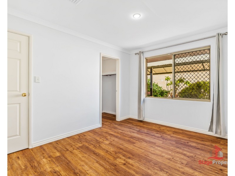 18 Lakehurst Way, Atwell WA 6164