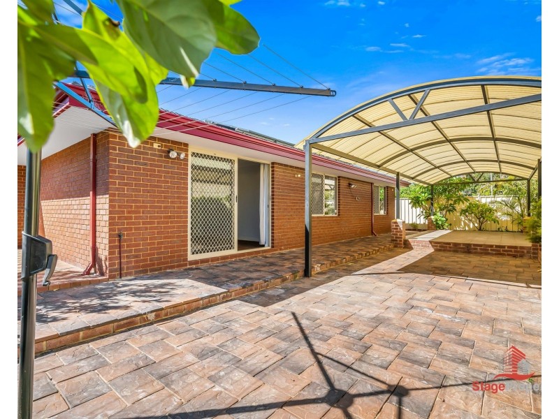 18 Lakehurst Way, Atwell WA 6164