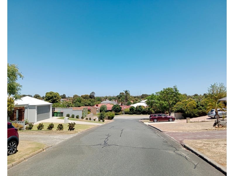 5 Sewell Court, Leeming WA 6149