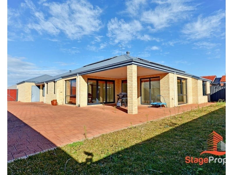 8 Gleeson Entrance, Aveley WA 6069