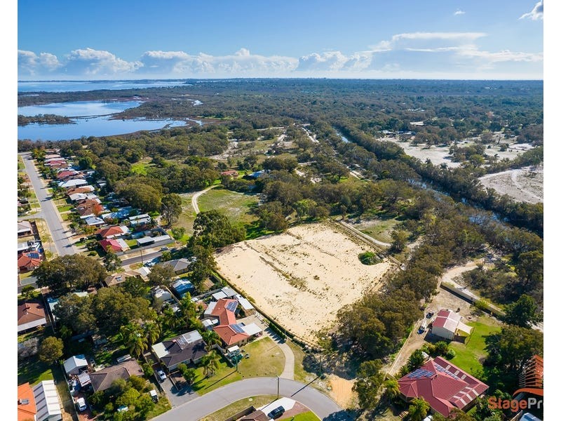 16 Jacaranda Drive, North Yunderup WA 6208