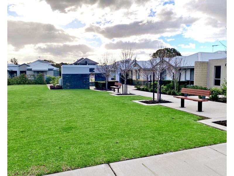 13/12 Loder Way, South Guildford WA 6055