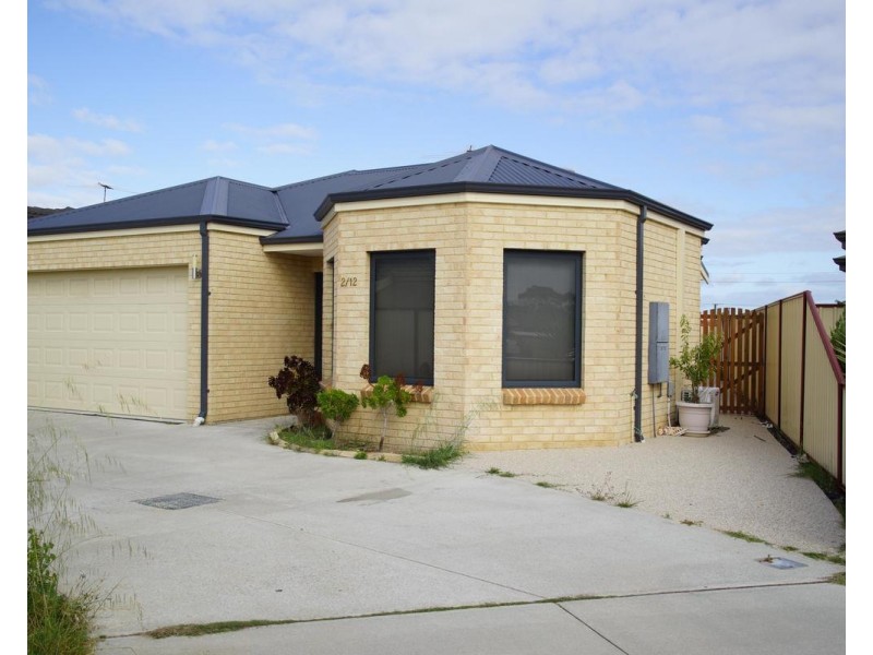 2/12 Dotterel Way, East Cannington WA 6107