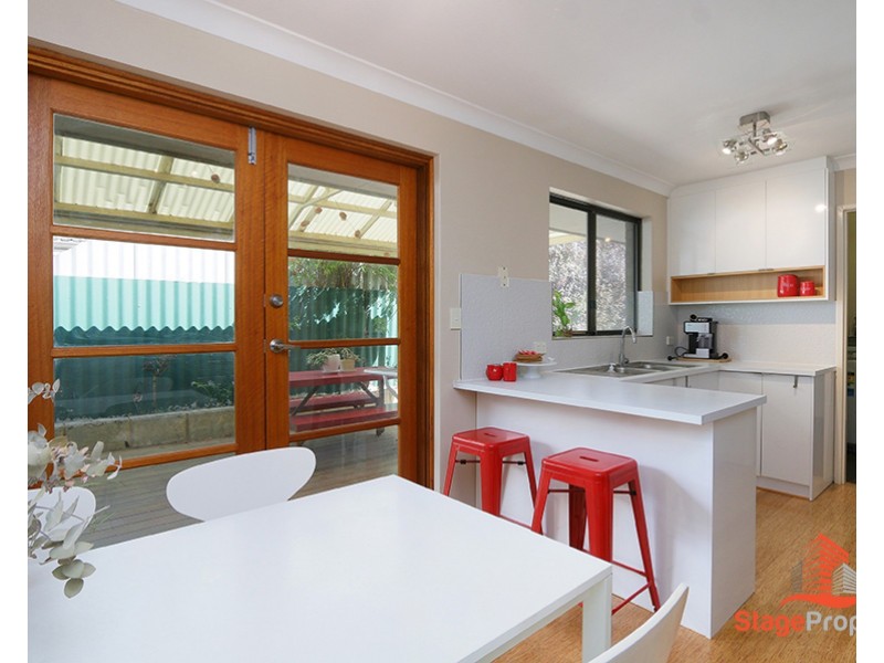 2/141-143 Leach Highway, Wilson WA 6107