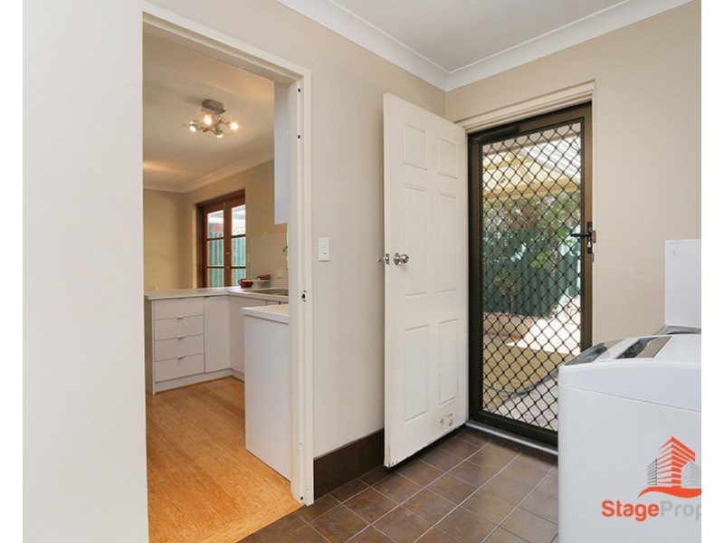 2/141-143 Leach Highway, Wilson WA 6107