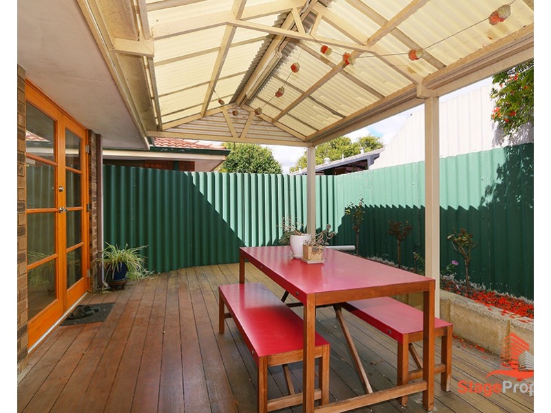 2/141-143 Leach Highway, Wilson WA 6107