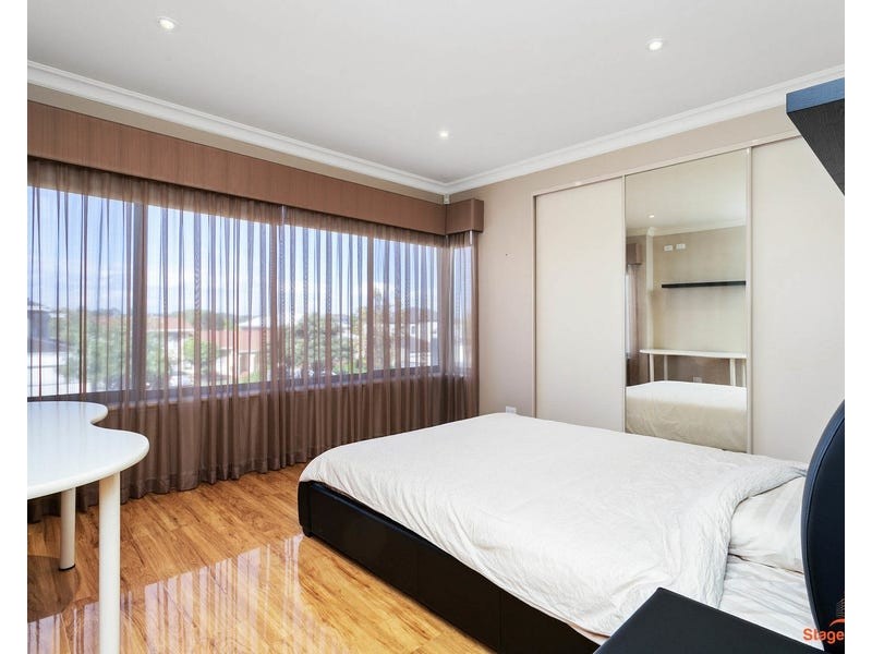 12 Bateman Road, Mount Pleasant WA 6153