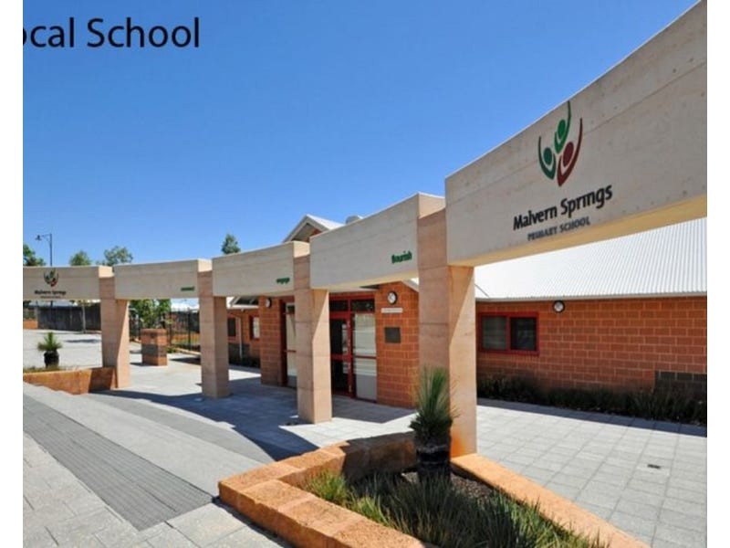 21 Glamorgan Loop, Ellenbrook WA 6069