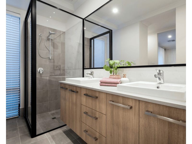 21 Glamorgan Loop, Ellenbrook WA 6069