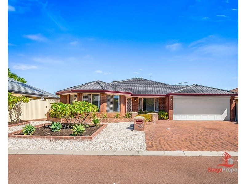 18 Lakehurst Way, Atwell WA 6164