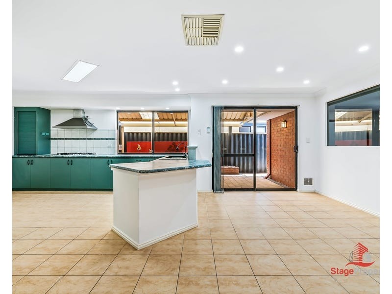 14 Gentle Circle, South Guildford WA 6055