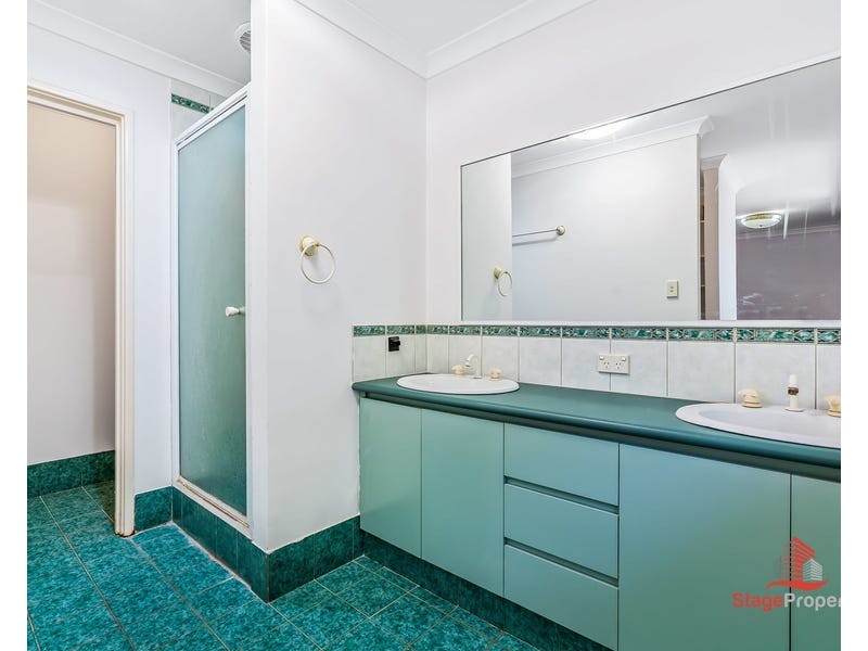 14 Gentle Circle, South Guildford WA 6055