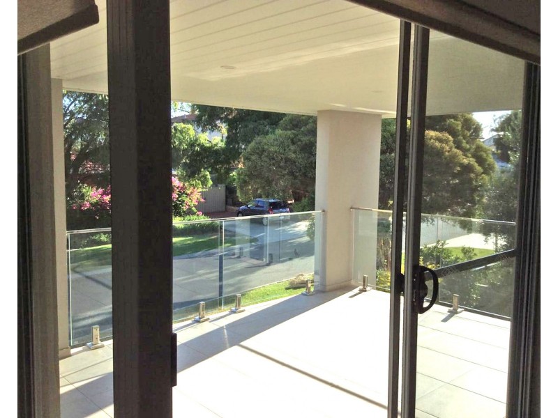 31 Lockhart Street, Como WA 6152