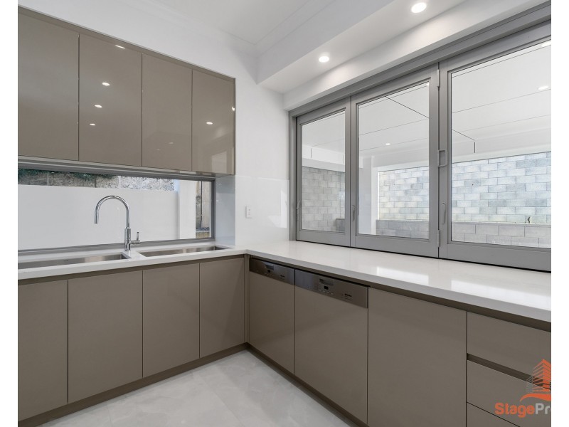 55 The Esplanade, Mount Pleasant WA 6153