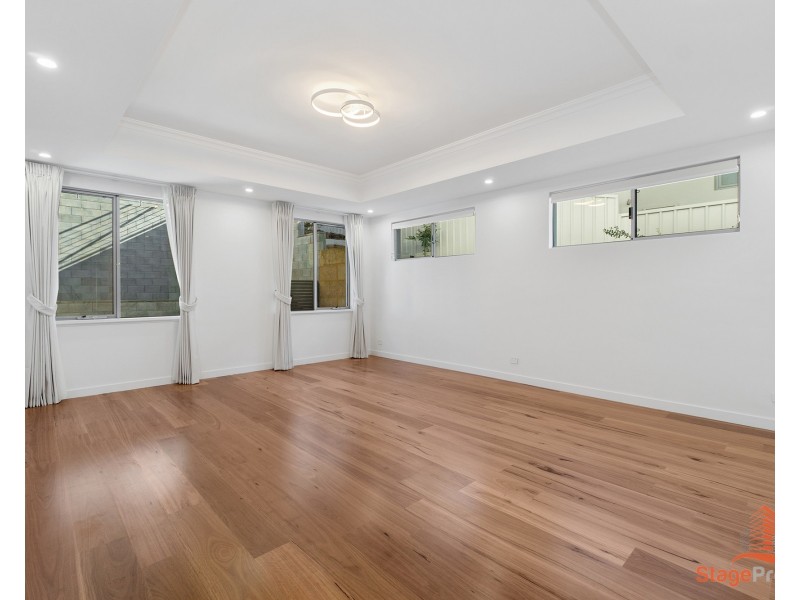 55 The Esplanade, Mount Pleasant WA 6153