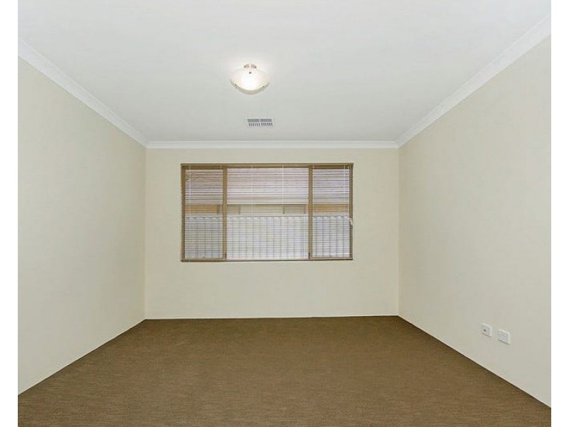 10 Gypsum Avenue, Harrisdale WA 6112